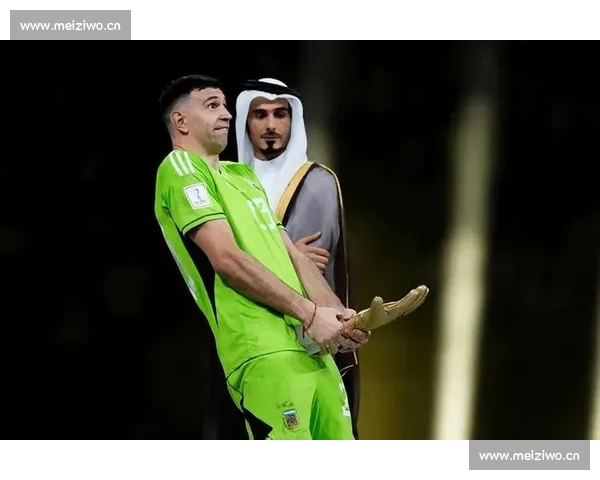 阿隆索力挺霍安 - 马丁内斯回归一线队 重伤复出新星获重用