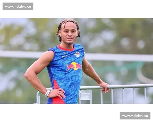 莱比锡锁定埃利奥特替代已加盟切尔西的西蒙斯 莱比锡锁定埃利奥特替代已加盟切尔西的西蒙斯