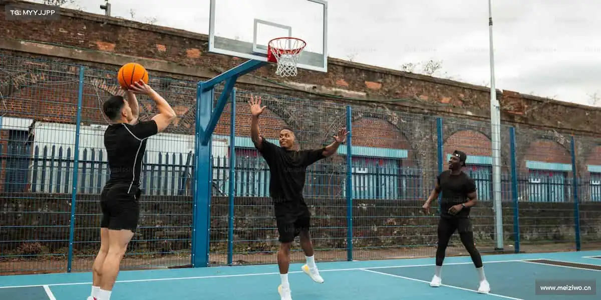 必一⚽热血燃动，让每个瞬间都成为属于你的高光时刻！